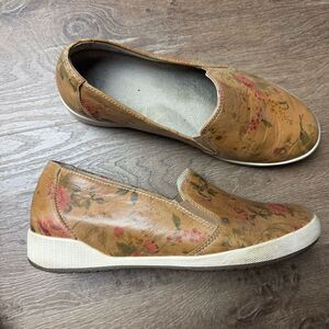 Dansko | Floral‎ Odina Slip On